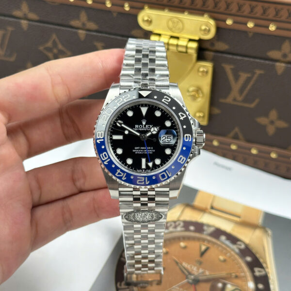 Đồng Hồ Rolex GMT-Master II “Batgirl” 126710BLNR 1:1 Clean Factory